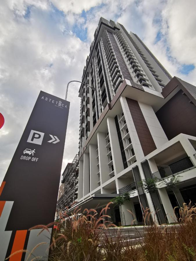 Astetica Residences 200Mbps Wifi Netflix Сери-Кембанган Экстерьер фото